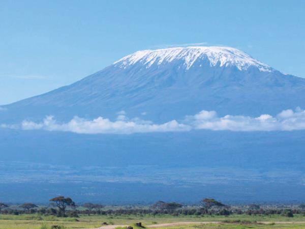 Kilimanjaro Lemosho trek and safari in Tanzania