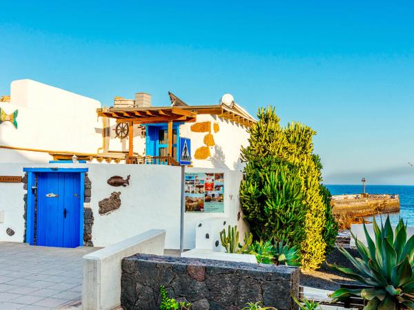 Lanzarote villa holiday, Fisherman's Cottage, Canary Islands